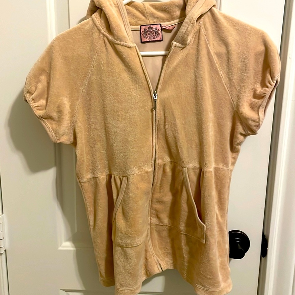 Couture Tan Short-Sleeve Hoodie